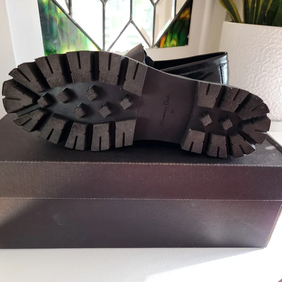Massimo Dutti Leather Loafers with Track Sole - Picture 3 of 10
